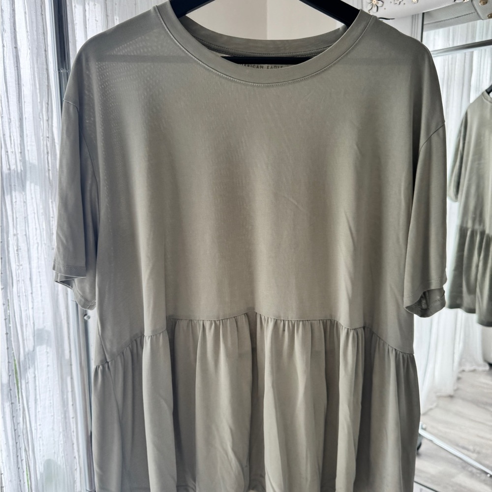 American Eagle Outfitters Sage Short Sleeve Tee